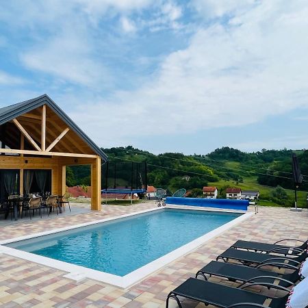 Selno Holiday House Adamo מראה חיצוני תמונה