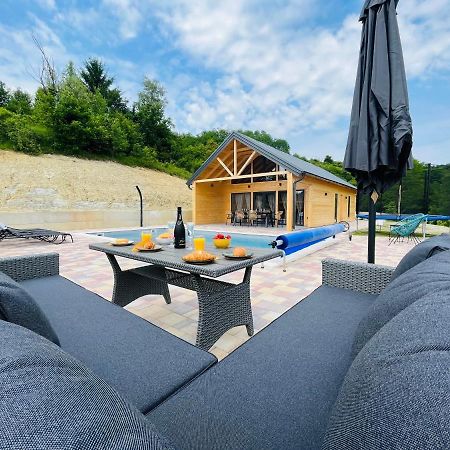 Selno Holiday House Adamo מראה חיצוני תמונה