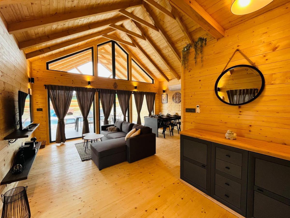 Selno Holiday House Adamo מראה חיצוני תמונה