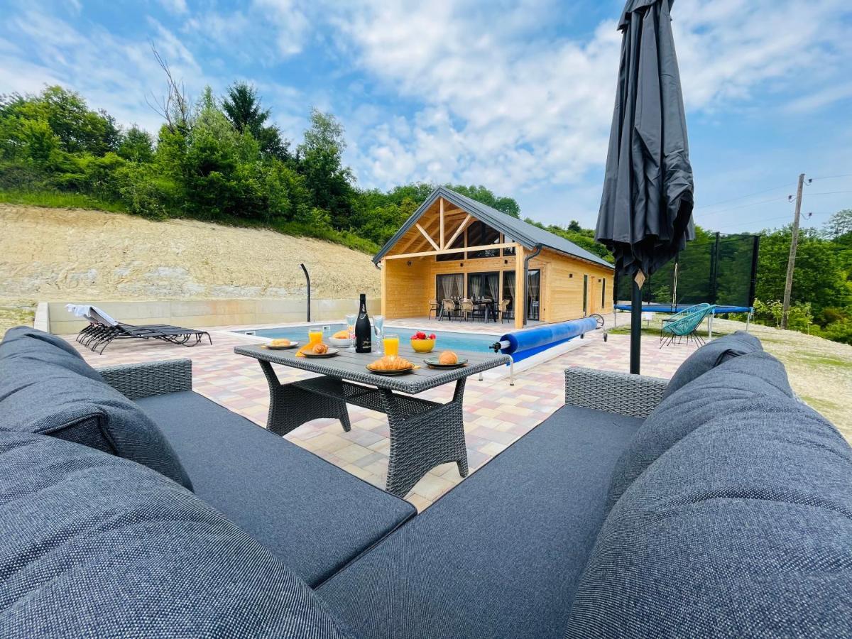 Selno Holiday House Adamo מראה חיצוני תמונה