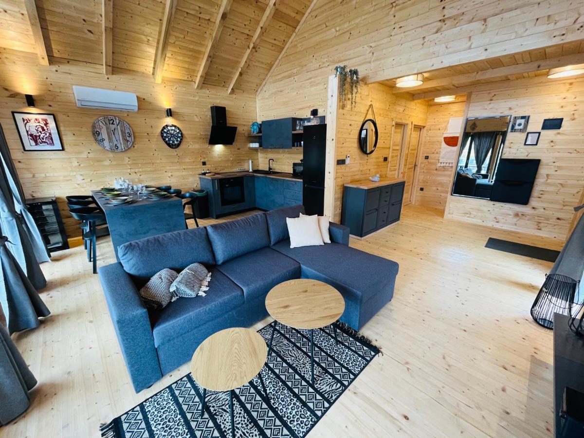 Selno Holiday House Adamo מראה חיצוני תמונה