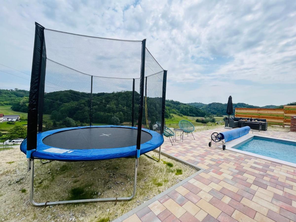 Selno Holiday House Adamo מראה חיצוני תמונה
